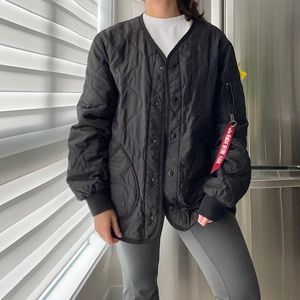 Alpha industries quilted jacket black
